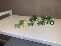 JD 1/64 tractors