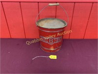 VINTAGE MIDDLE B RED PASTRY PAIL WITH LID