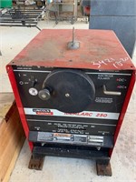 S- SMALL ELECTRIC LINCOLN WELDER