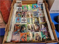 40 COLLATED SPORTS CARDS PACKS