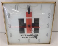 IHC Pam Clock