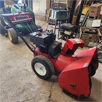8Hp 24" Snowblower w electric start in running or