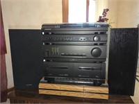 Magnavox Model AS 305 Stereo System - AM/ FM,