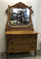 Antique Oak 4 Drawer Dresser with Mirror