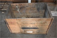Vintage Wooden Shipping Crate (Japan) 28 x 19 x 16