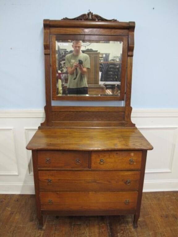 OAK DRESSER WITH MIRROR DOVE TAIL 4 DRAWER
