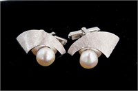 Akoya pearls and sterling cuff links