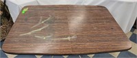 Kitchen table 
Measures 4 full x 35 in w x 29 in