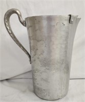 Everlast Forged Aluminum Pitcher