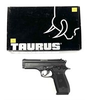 Taurus PT945- .45 ACP. Semi-Auto Pistol, 4"