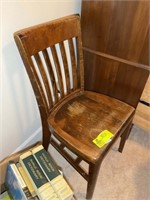 VINTAGE STYLE WOODEN STRAIGHT BACK CHAIR