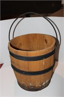 Wooden Keg with Handle