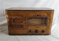 Vintage Rca Victor 7k16a Tube Radio, Needs Work