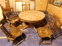 Table & 4 chaises en bois