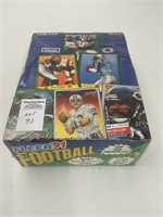 sealed box 1991 Fleer football cards