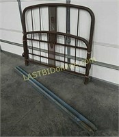 Vintage metal bed