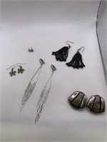 MIXED EARRING LOT-ONE CLIP ON