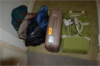 SMALL SUITCASE & 5 TRAVEL BAGS