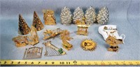 Pine Cone & Golden Christmas Decor