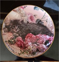 Franklin Mint "Bed Of Roses" Certified Plate