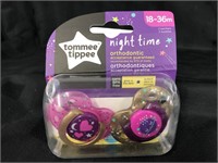 Tommee tippee Glow in Dark Soothers. New