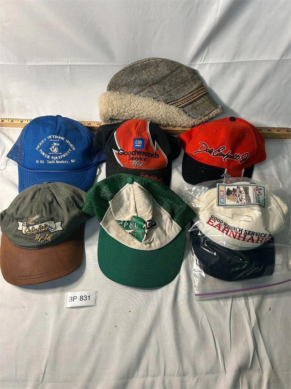 Lot of VTG Baseball & Trucker Hats