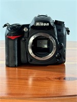 Nikon D7000 and Nikon 18-105mm Lens
