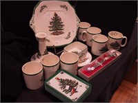 20 pieces of Spode Christmas Tree pattern: