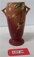 Roseville 1V1 - 10" Snowberry Vase