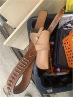 NICE LEATHER HOLSTER AND BELT SET