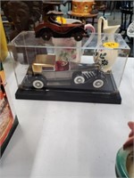 VINTAGE WOODEN AND TOY CAR IN CASE