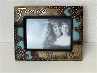 Family 7" x 5" Photo Frame