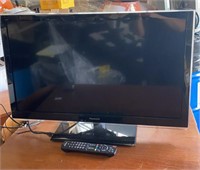 32in Panasonic Tv with cables and remote control