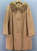 100% Cashmere Ladies Coat w/ Mink Collar
