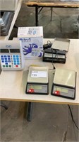 1 lot 2 scales, 2 timers & counterfeit bill