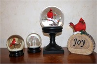 cardinal snow globes & item