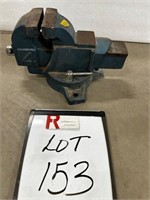 No 4 Swivel Vise