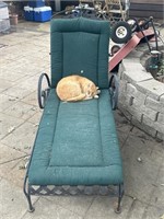 wrought iron sunbathing chair