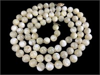 33" Mother of Pearl Necklace 14KG Gold Clasp