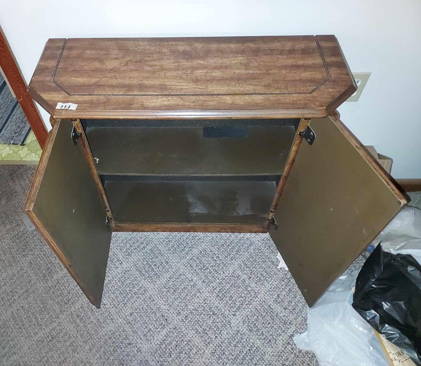 Small free standing cabinet