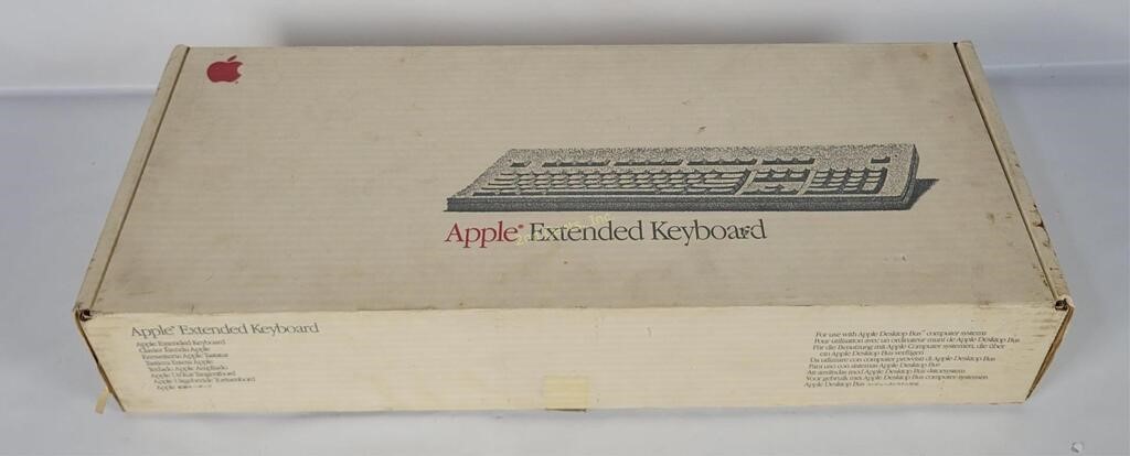 Apple Desktop Bus Extended Keyboard