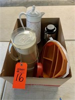 Box lot tea maker, coffee pots, divider tray