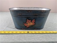 Tin Harvest Planter