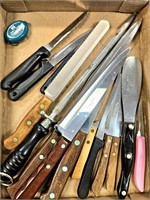 Knife Lot in Flat