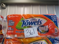 MM 15 mega rolls paper towels