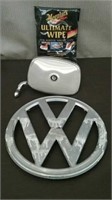 Box-Volkswagen Emblem, Mirror Frame, & Meguiar s