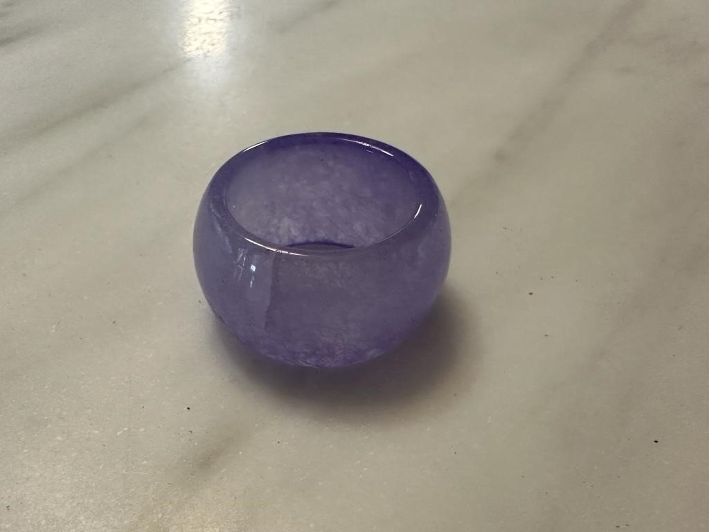 CHINESE PURPLE JADE RING NOTE