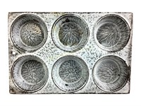 Granitware grey enamelware muffin pan