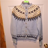 VINTAGE HANDMADE WOOL SWEATER (NORWAY) NO SIZE