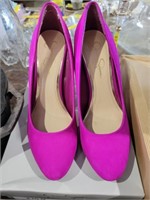 Jessica Simpson Size 9 1/2